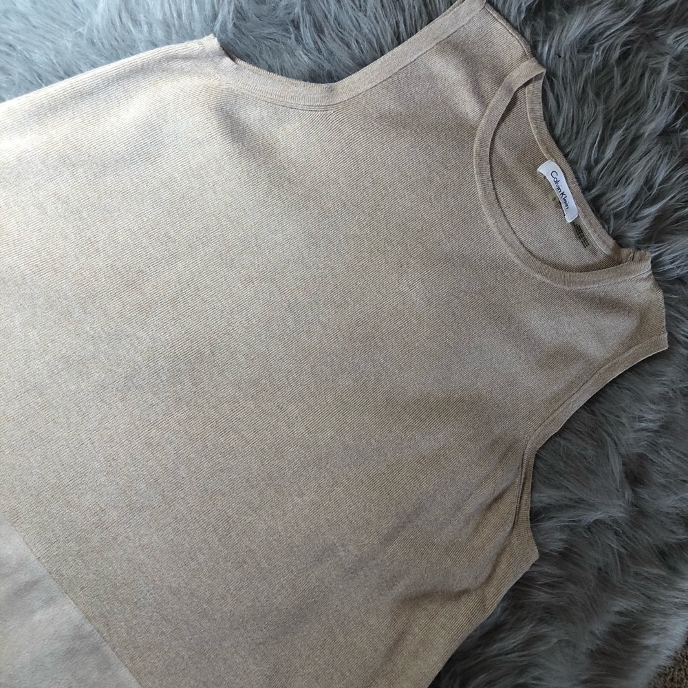 Calvin Klein suede waist trim shirt size Large